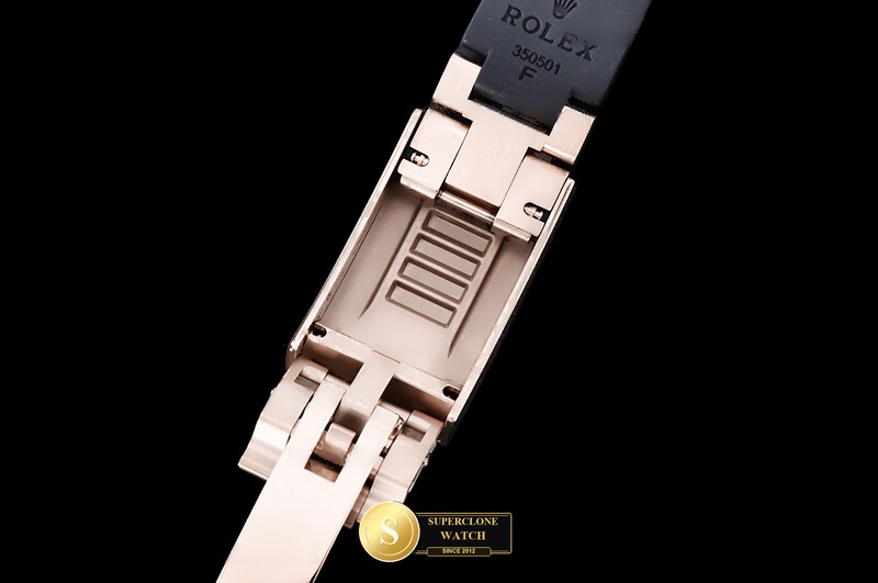 Rolex Ref. 126515 RWF - On-Wrist Presence & Case Thickness View (Photo 15 of 33)