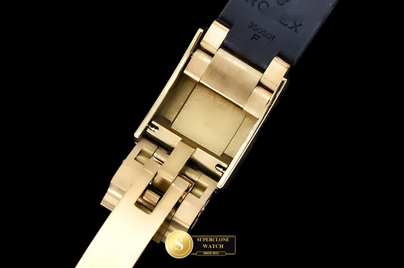 Rolex Ref. 116518 UFO - On-Wrist Presence & Case Thickness View (Photo 15 of 34)