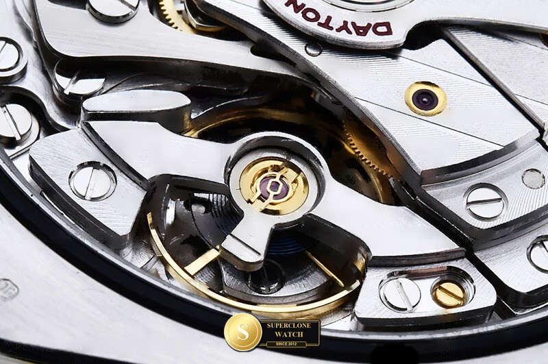 Rolex Ref. 126519 VSF - On-Wrist Presence & Case Thickness View (Photo 27 of 31)