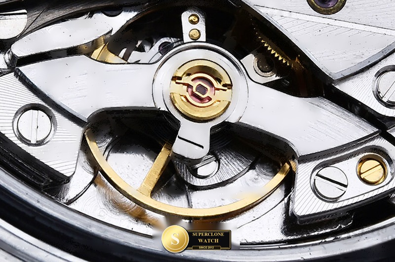 Rolex Ref. 126519 ZF - On-Wrist Presence & Case Thickness View (Photo 27 of 36)