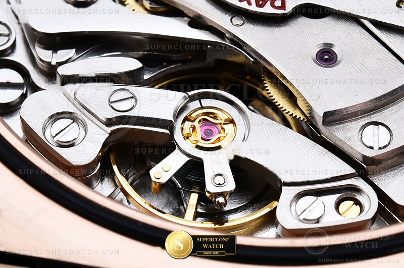 Rolex Ref. 126595SARO RX - On-Wrist Presence & Case Thickness View (Photo 25 of 31)