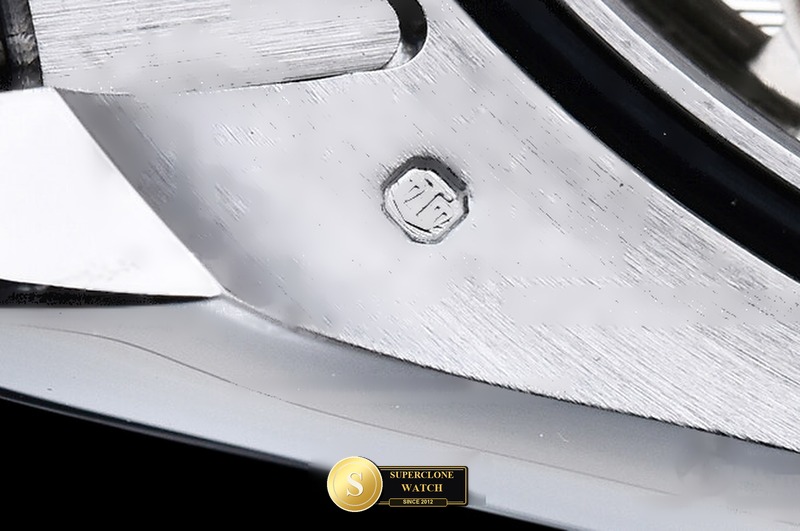 Rolex Ref. ROLDYT0836A RX - On-Wrist Presence & Case Thickness View (Photo 23 of 29)