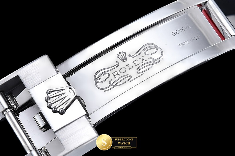 Rolex Ref. 116599 RX - On-Wrist Presence & Case Thickness View (Photo 13 of 28)