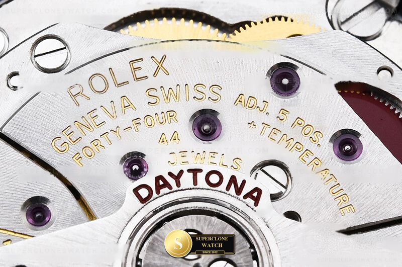 Rolex Ref. 126599SAVL RX - On-Wrist Presence & Case Thickness View (Photo 27 of 31)