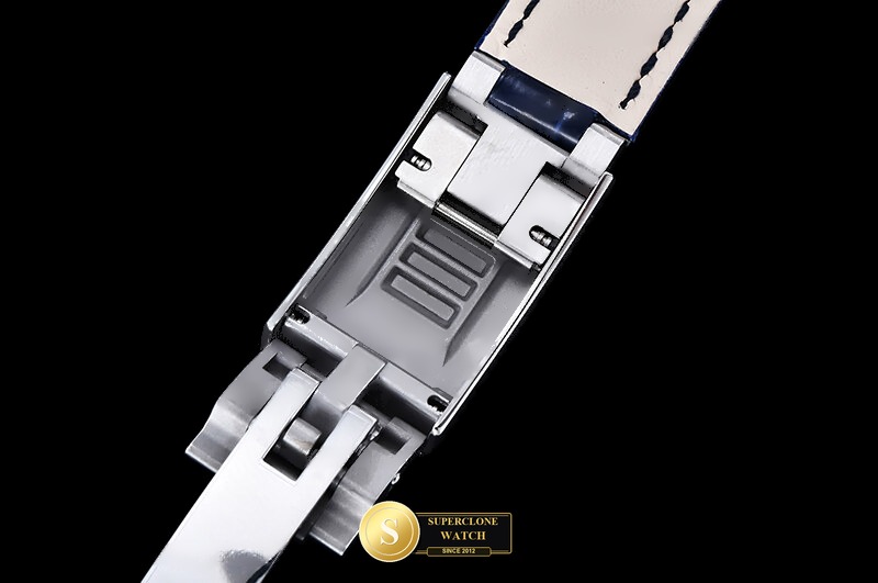 Rolex Ref. 116589 RX - On-Wrist Presence & Case Thickness View (Photo 13 of 32)