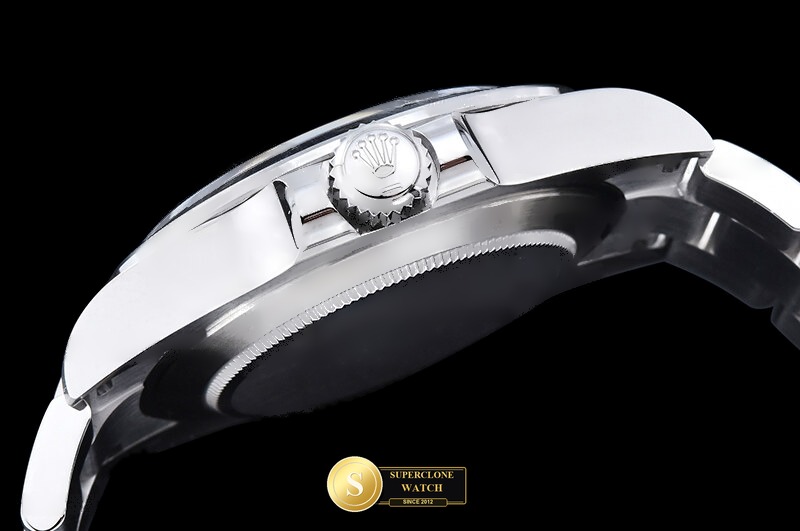 Rolex Ref. 226570 RWF - Crown Guard & Dial Lume Verification (Photo 16 of 30)
