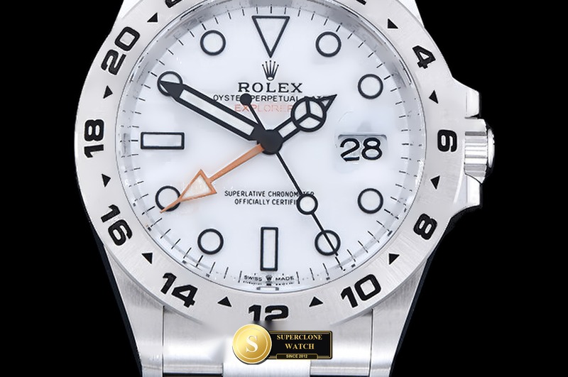 Rolex Ref. 226570 RWF - Clasp & Solid 904L Bracelet Detail (Photo 3 of 30)