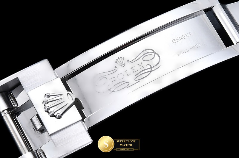 Rolex Ref. 126720VTNR RICH - On-Wrist Presence & Case Thickness View (Photo 15 of 32)