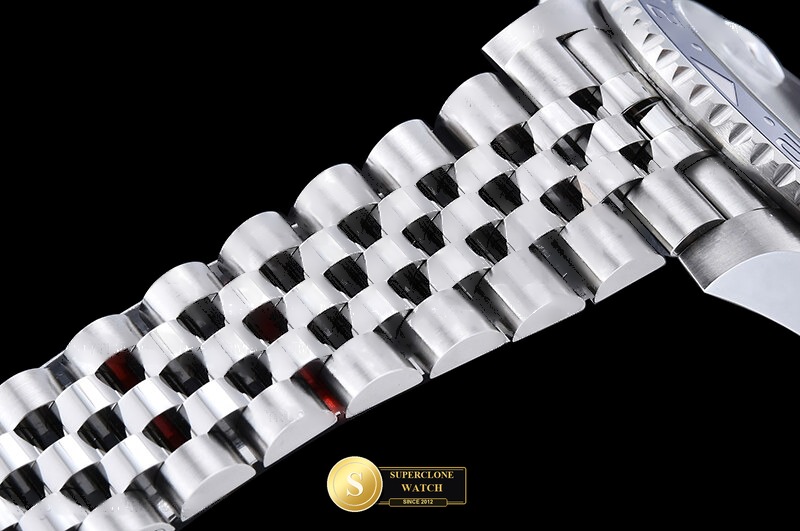 Rolex Ref. 126720VTNR RICH - On-Wrist Presence & Case Thickness View (Photo 17 of 32)