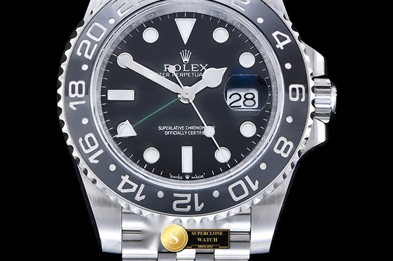 Rolex Ref. 126710GRNR ERF - Clasp & Solid 904L Bracelet Detail (Photo 3 of 32)