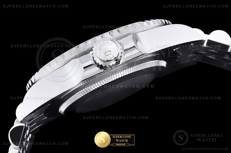 Rolex Ref. 126710GRNR ERF - Crown Guard & Dial Lume Verification (Photo 18 of 32)