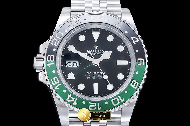 Rolex Ref. 126720VTNR ERF - Clasp & Solid 904L Bracelet Detail (Photo 3 of 32)