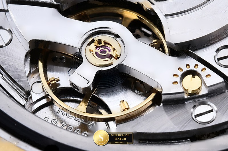 Rolex Ref. 126710 CLEAN PLUS - On-Wrist Presence & Case Thickness View (Photo 27 of 31)