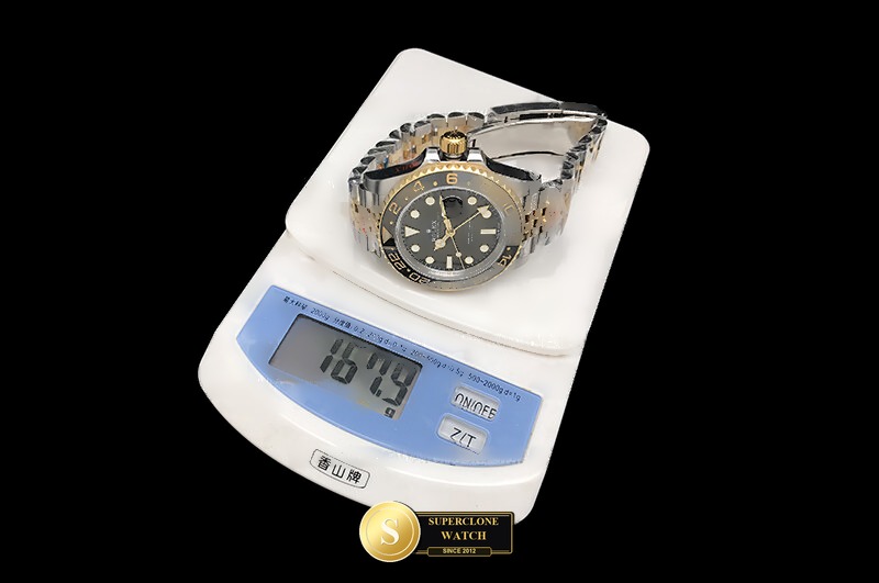 Rolex Ref. 126710 CLEAN PLUS - On-Wrist Presence & Case Thickness View (Photo 31 of 31)