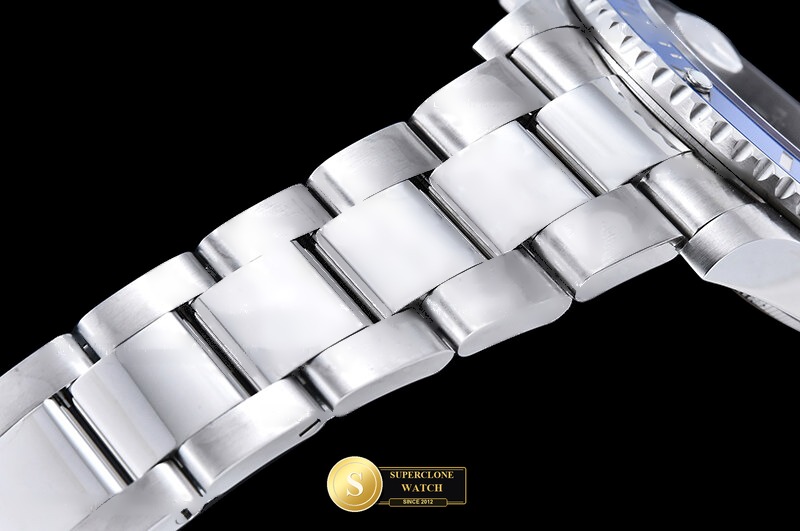 Rolex Ref. 126613LB VSF - On-Wrist Presence & Case Thickness View (Photo 17 of 36)