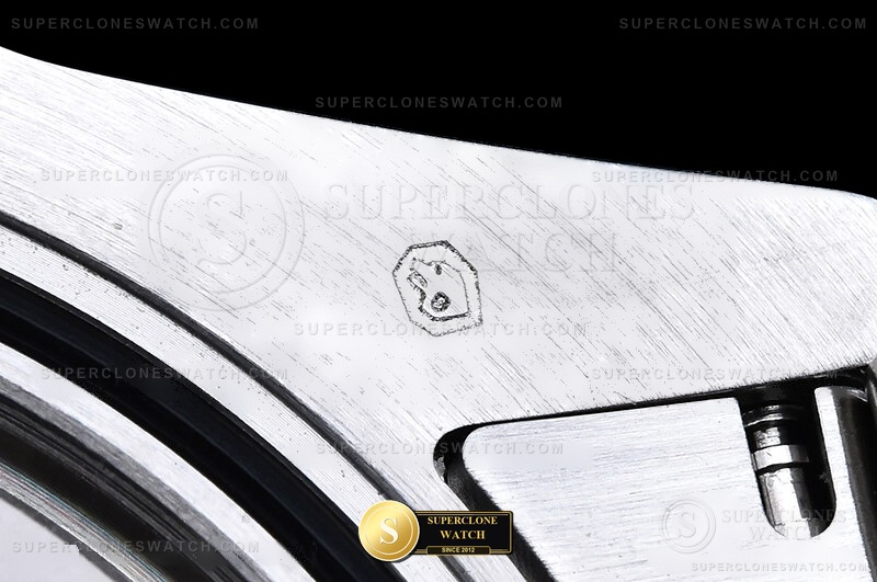 Rolex Ref. 126613LB VSF - On-Wrist Presence & Case Thickness View (Photo 23 of 36)