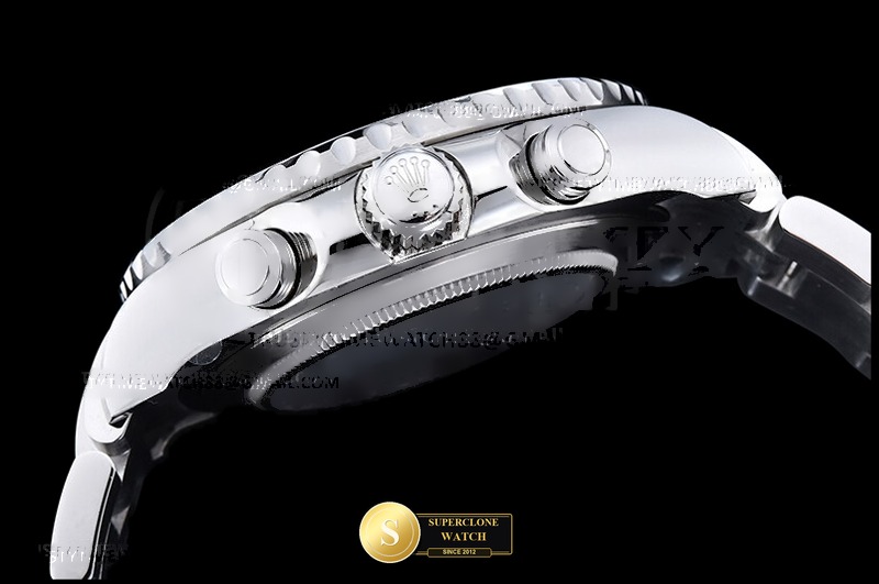 Rolex Ref. 116680 KF - On-Wrist Presence & Case Thickness View (Photo 17 of 25)