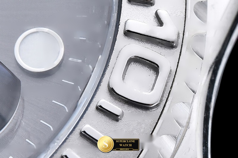 Rolex Ref. 126622 ERF - On-Wrist Presence & Case Thickness View (Photo 11 of 31)
