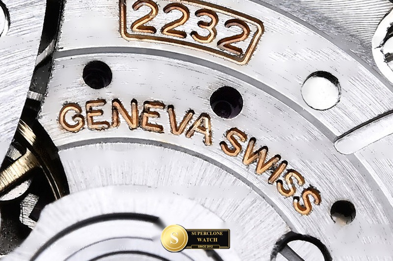 Rolex Ref. ROYP056B DIW - On-Wrist Presence & Case Thickness View (Photo 23 of 30)