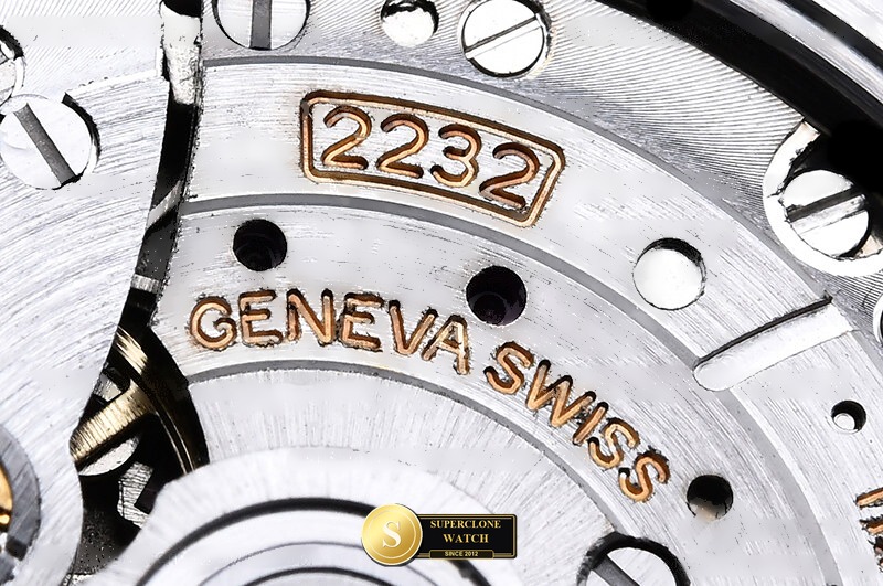 Rolex Ref. ROYP056C DIW - On-Wrist Presence & Case Thickness View (Photo 23 of 30)