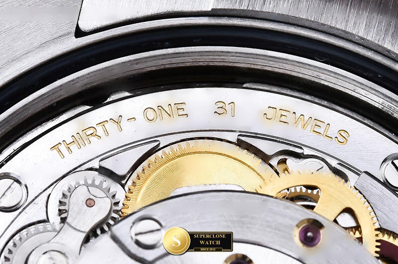 Rolex Ref. ROYP057H CLEAN PLUS - On-Wrist Presence & Case Thickness View (Photo 23 of 28)