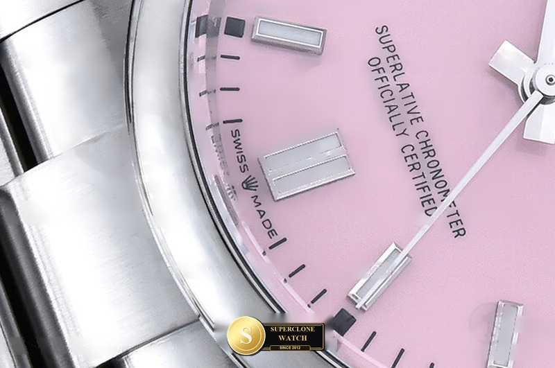 Rolex Ref. ROYP057J CLEAN PLUS - On-Wrist Presence & Case Thickness View (Photo 7 of 28)