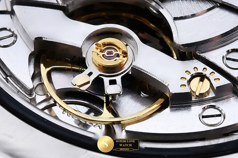 Rolex Ref. ROYP057J CLEAN PLUS - On-Wrist Presence & Case Thickness View (Photo 25 of 28)
