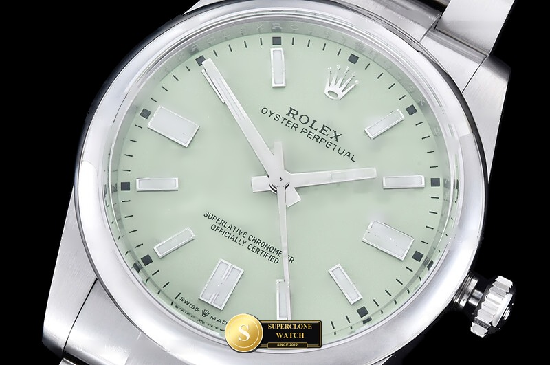 Rolex Ref. ROYP059C CLEAN PLUS - Lug-to-Lug & Rehaut Engraving View (Photo 5 of 28)