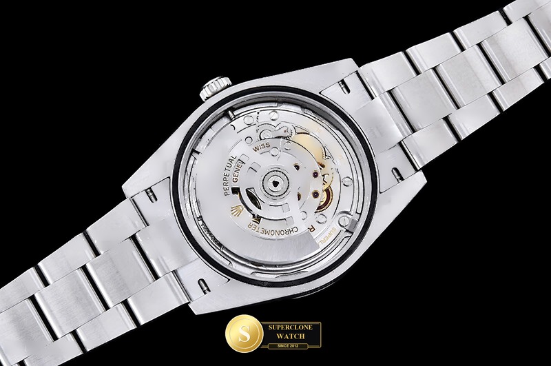 Rolex Ref. ROYP059C CLEAN PLUS - On-Wrist Presence & Case Thickness View (Photo 19 of 28)
