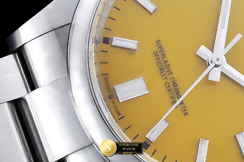 Rolex Ref. ROYP059D CLEAN PLUS - On-Wrist Presence & Case Thickness View (Photo 7 of 28)