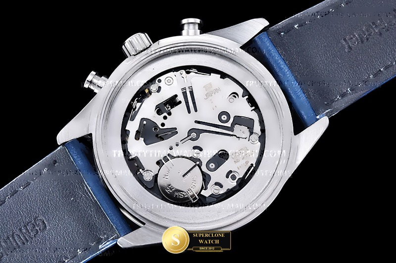 TAG Heuer Ref. TAG0390D A8 - Crown Guard & Dial Lume Verification (Photo 18 of 22)