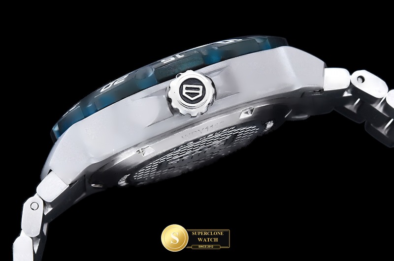 TAG Heuer Ref. TAG0391B A8 - On-Wrist Presence & Case Thickness View (Photo 15 of 22)