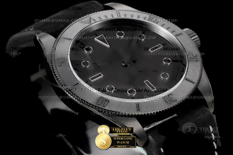Tudor Ref. TUD115C 3TF - Exhibition Caseback & Cloned Calibre Movement (Photo 4 of 9)