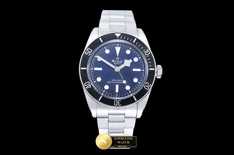 Tudor Ref. TUD123B ZF - Case Profile & Crown Architecture (Photo 2 of 27)