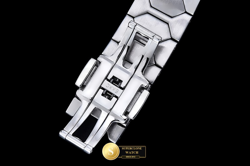 Vacheron Constantin Ref. VC0196A MXF - On-Wrist Presence & Case Thickness View (Photo 15 of 26)