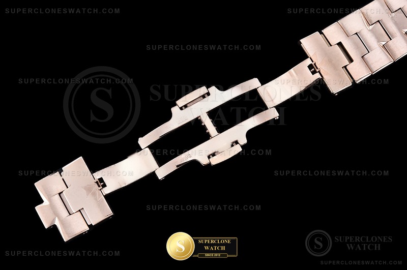 Vacheron Constantin Ref. VC0200E 2F - Crown Guard & Dial Lume Verification (Photo 10 of 26)