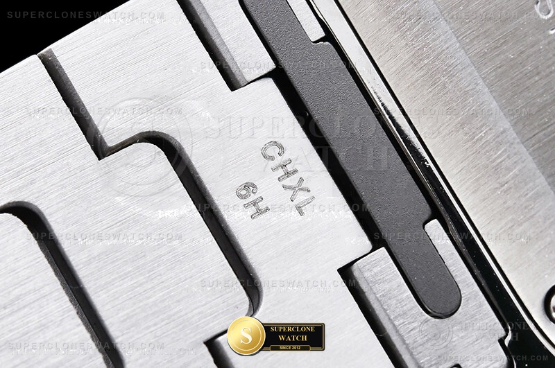 Cartier Ref. WSSA0037 BVF V2 Studio Photo 14 of 27