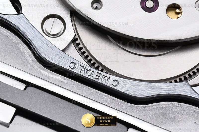 Cartier Ref. WSSA0037 BVF V2 Studio Photo 25 of 27