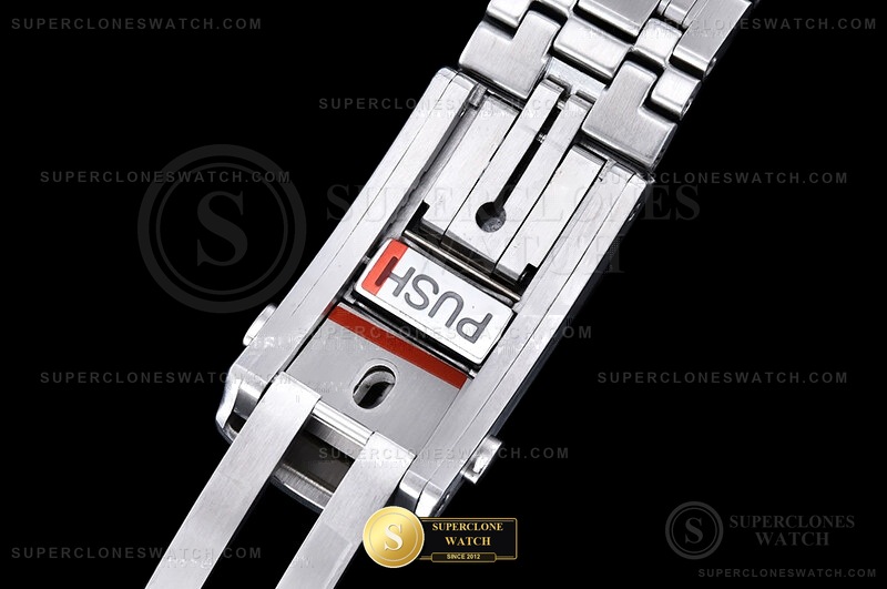 Omega Ref. 210.30.42.20.01 VSF V4 Studio Photo 18 of 38