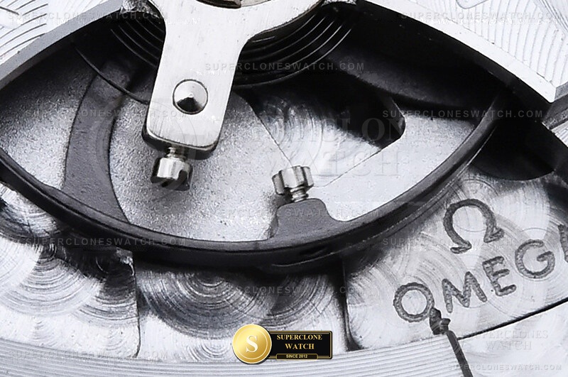 Omega Ref. 210.30.42.20.01 VSF V4 Studio Photo 31 of 38