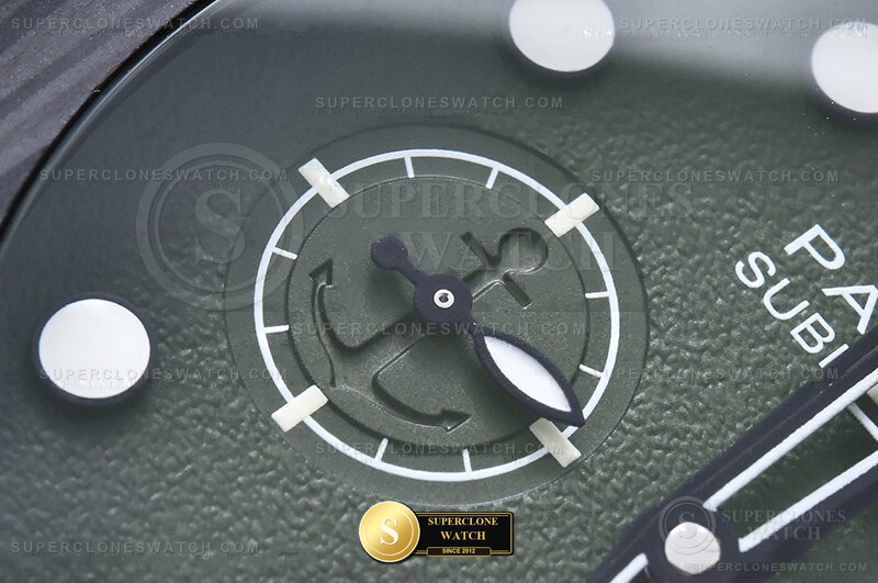 Officine Panerai Ref. PAM01698 VSF Studio Photo 11 of 28