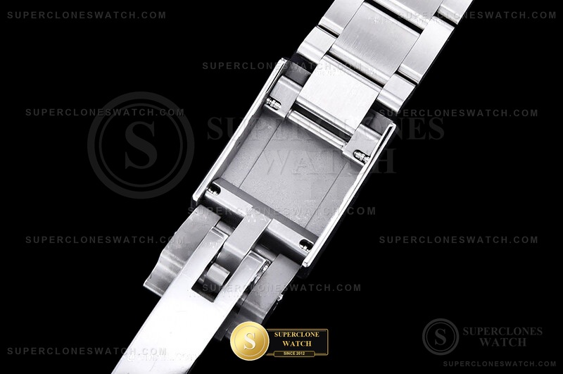 Rolex Ref. 126710BLRO CLEAN V3 Studio Photo 16 of 31