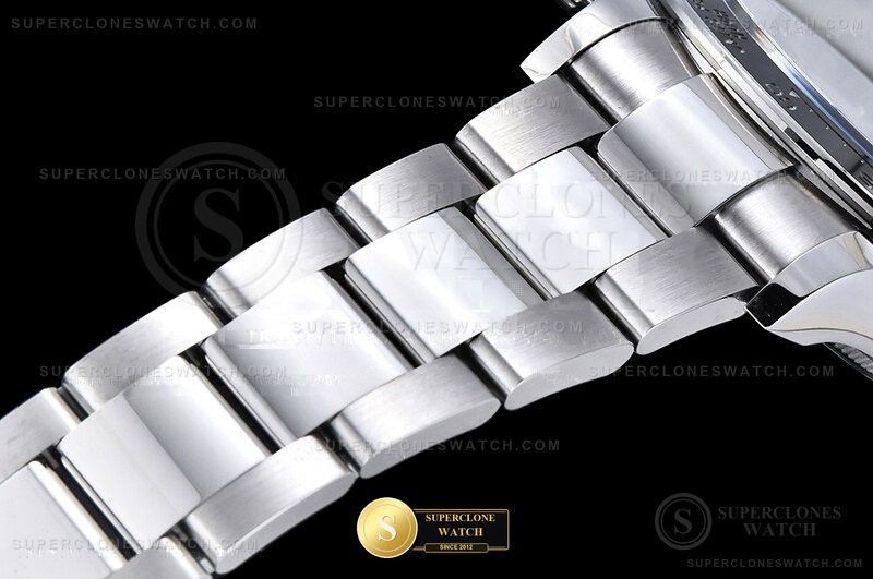Rolex Ref. 126500LN-WHT CLEAN V3 Studio Photo 4 of 28