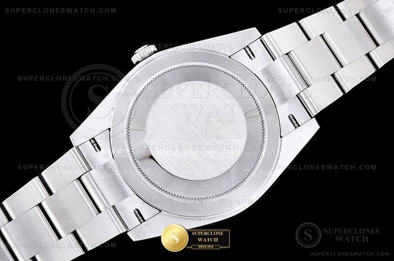 Rolex Ref. 126334-SLV VSF Studio Photo 17 of 27