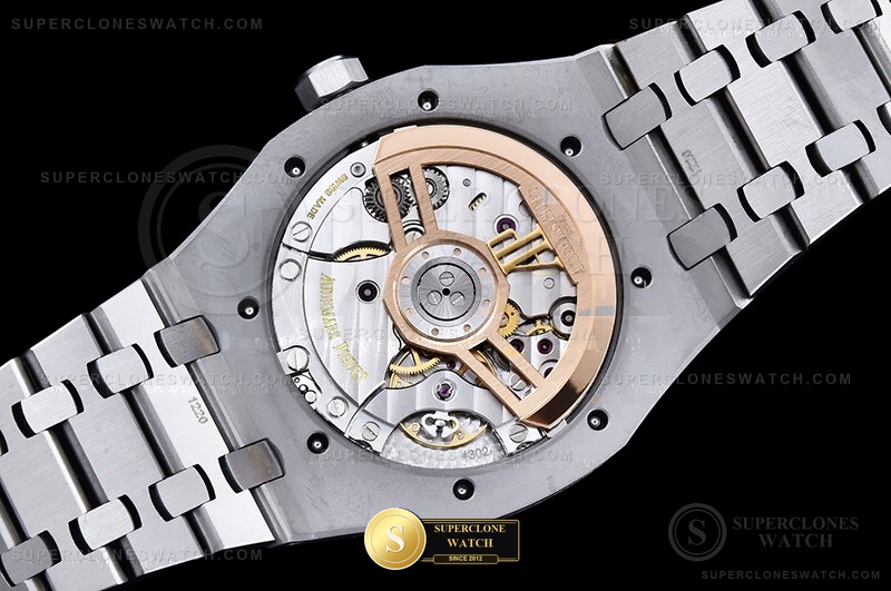 Audemars Piguet Ref. 15500ST-SLV APSF V3 Studio Photo 20 of 29