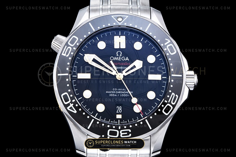 Omega Seamaster Diver 300M James Bond 007 Co-Axial Steel Angle 2