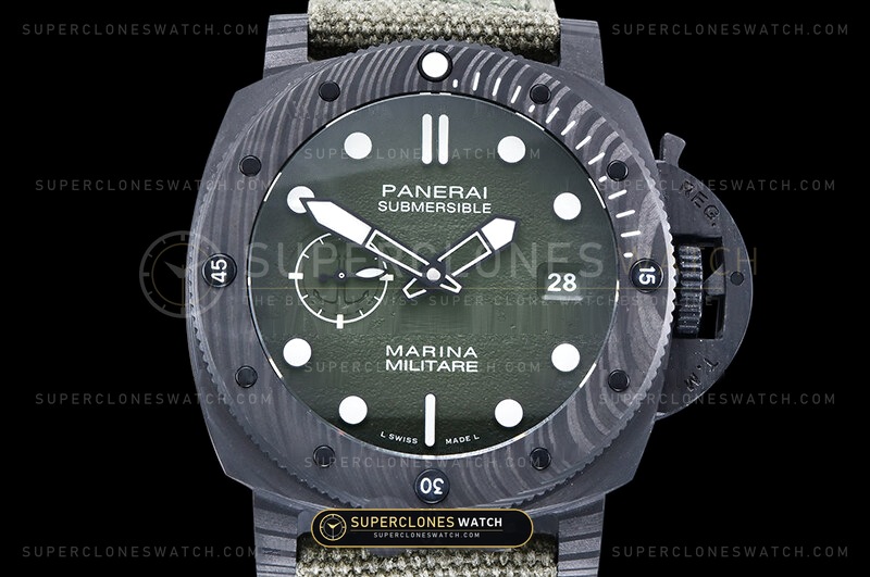 Officine Panerai Submersible Marina Militare Carbotech 44mm PAM01698 Angle 2